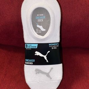 PUMA Ladies 8 Pair No Show Sneaker Socks